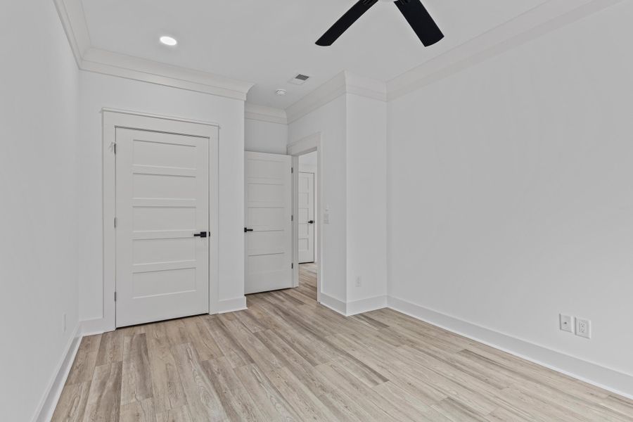 Spacious, unfurnished interior of a new home in , North Charleston (Image 21).