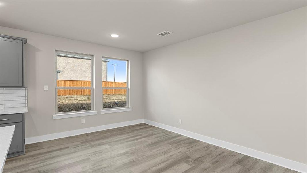 10. 617 Wicklow - Dining