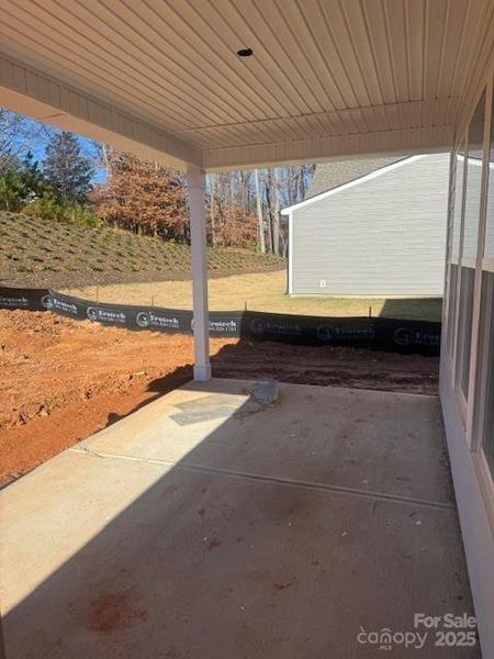 The home will have a rear screened porch