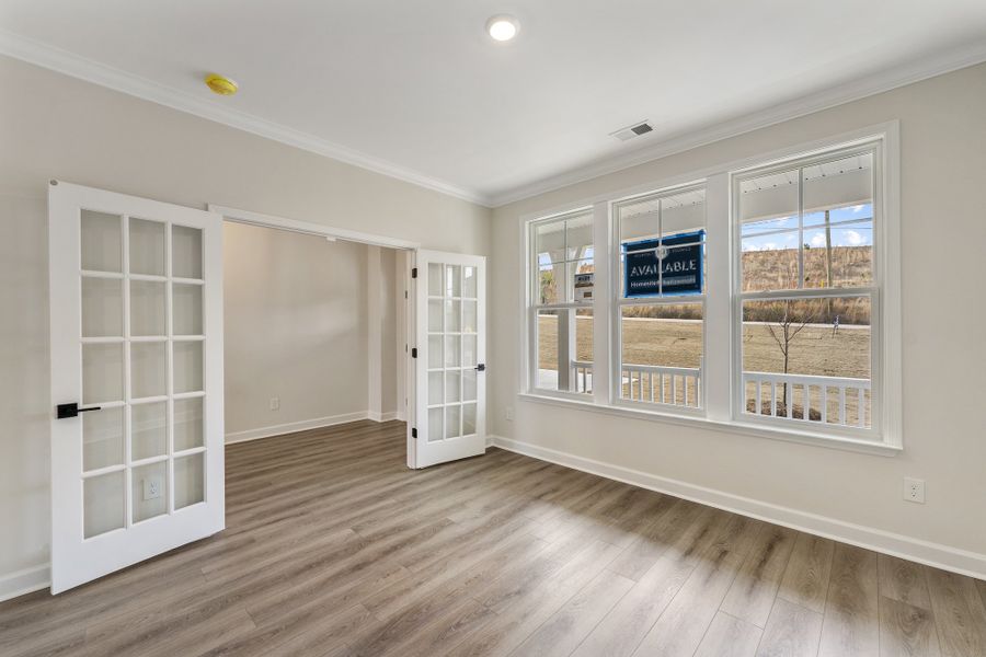 Spacious, unfurnished interior of a new home in Ridgecrest at Midway, Anderson (Image 20).