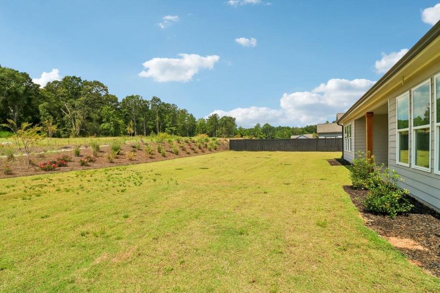 Exterior details and patio area of a home in Pinegate, Covington (Image 19).