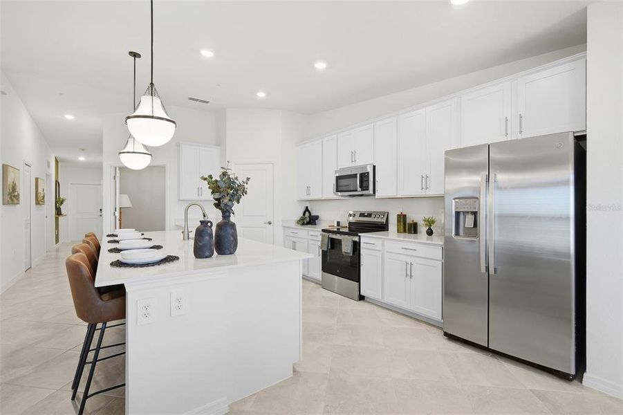 Furnished interior view inside a new home in Calusa Country Club, Lakewood Ranch (Image 12). Furnished interior view inside a new home in Calusa Country Club, Lakewood Ranch (Image 12).