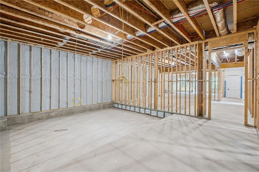 Spacious, unfurnished interior of a new home in , Milton (Image 40).