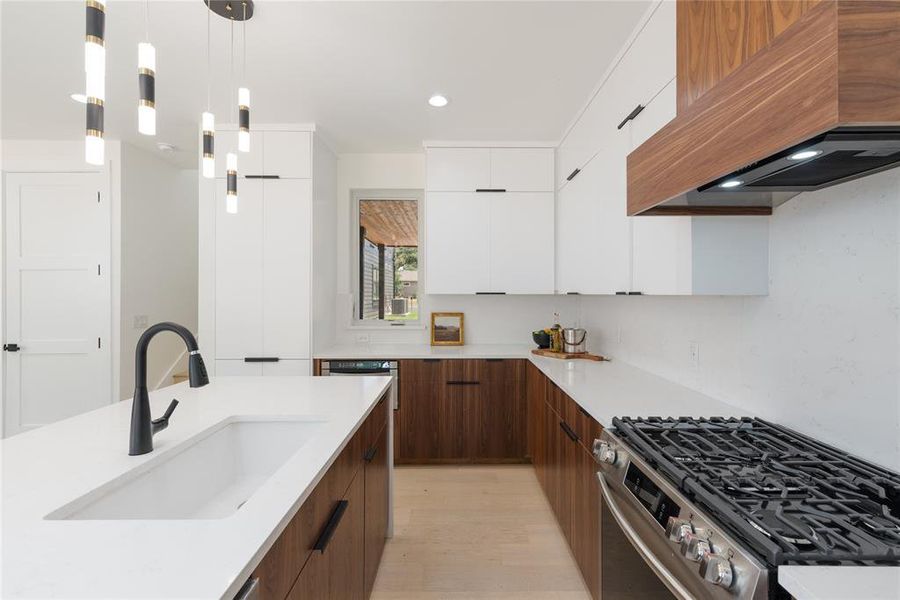 Furnished interior view inside a new home in , Austin (Image 5). Furnished interior view inside a new home in , Austin (Image 5).