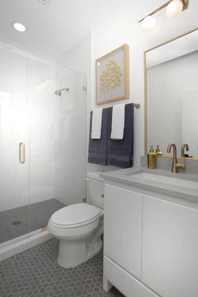 McKennan Full Bathroom McKennan Full Bathroom