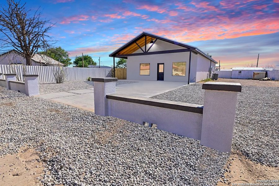 Exterior details and patio area of a home in , Marfa (Image 14).