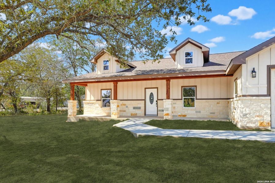 Image 34 of a home in .