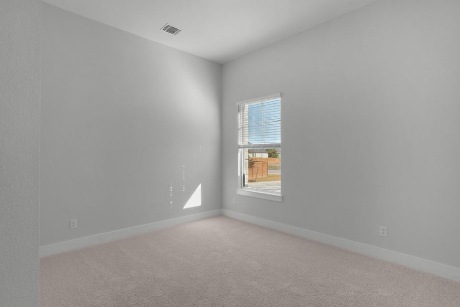 Spacious, unfurnished interior of a new home in Broken Oak, Georgetown (Image 77).