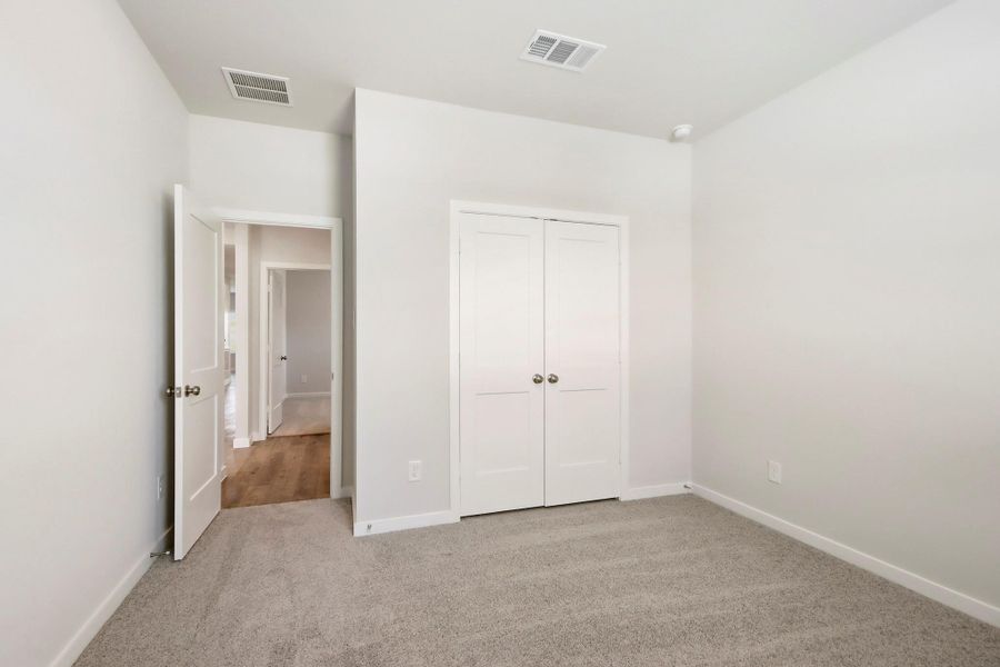 Spacious, unfurnished interior of a new home in Maple Woods, Hockley (Image 14).
