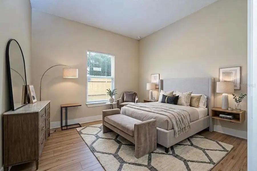 Furnished interior view inside a new home in , Orlando (Image 14).