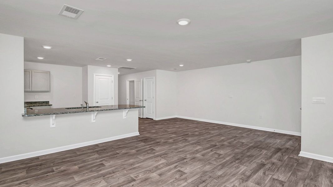 Spacious, unfurnished interior of a new home in Hunter's Branch Townhomes, Hopkins (Image 16).
