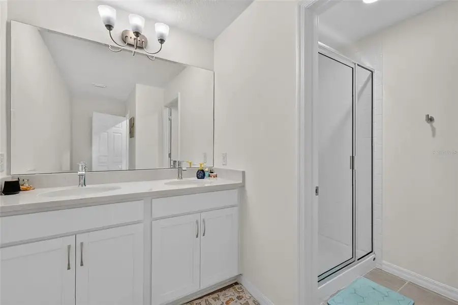 Furnished interior view inside a new home in , Howey-in-the-Hills (Image 12).