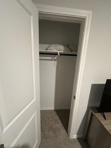 Image 28 of a home in Sculptor's Park. Image 28 of a home in Sculptor's Park.