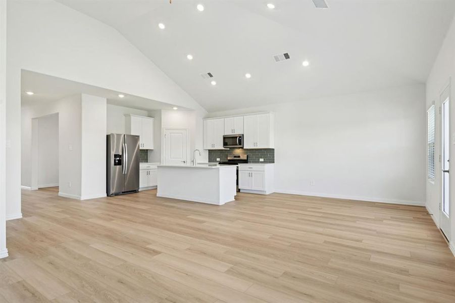 Photo is not of the actual home, but is an inspirational photo of builder’s model home and may depict options, furnishings, and/or decorator features that are not included.