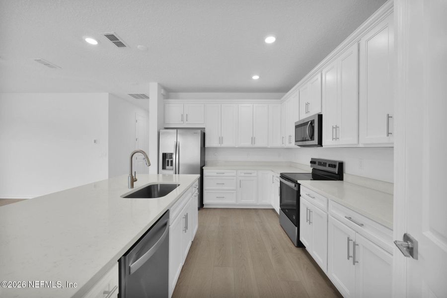 Furnished interior view inside a new home in Murray Farms, Middleburg (Image 11).