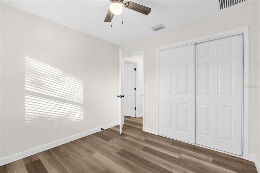 Spacious, unfurnished interior of a new home in , Orlando (Image 19).