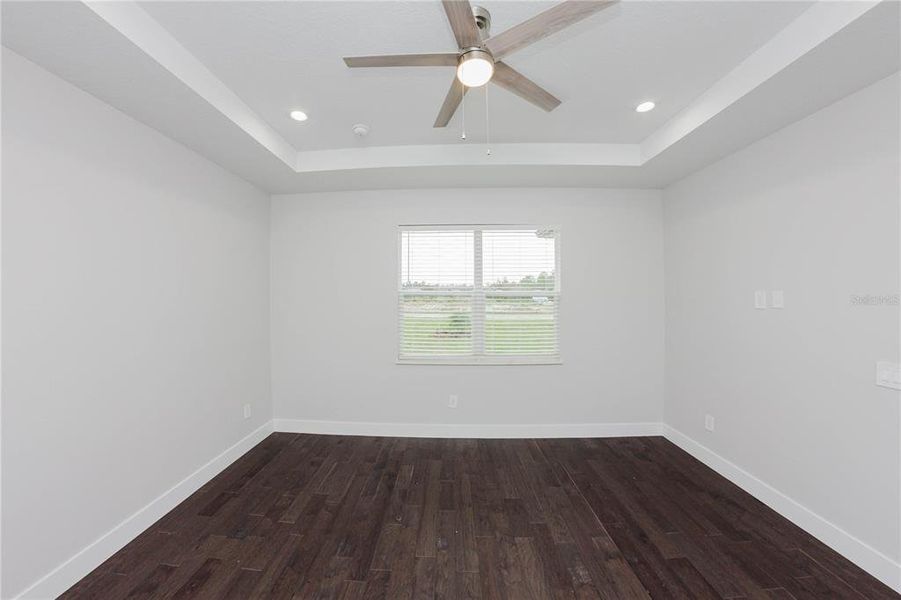 Spacious, unfurnished interior of a new home in , Eustis (Image 25).