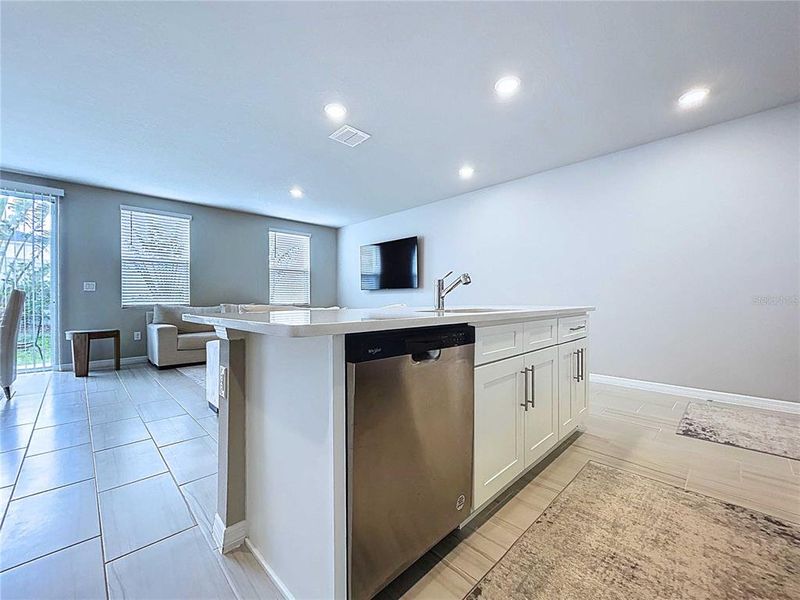 Furnished interior view inside a new home in , Wesley Chapel (Image 12).