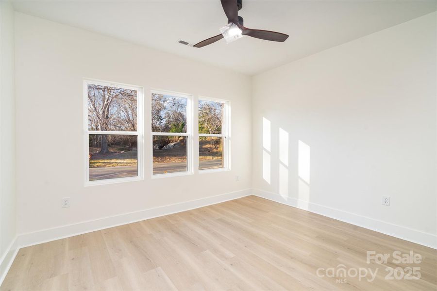 Spacious, unfurnished interior of a new home in , Shelby (Image 23).