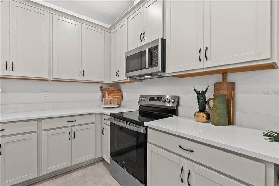 Furnished interior view inside a new home in , Sarasota (Image 18).