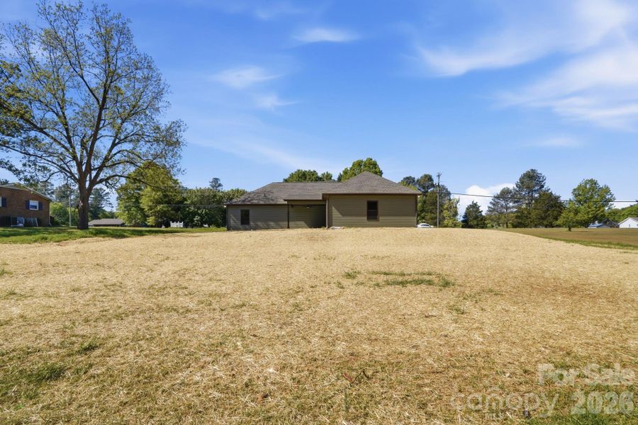 Exterior details and patio area of a home in , Rock Hill (Image 24).