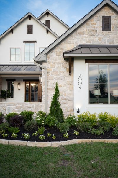 Exterior details and patio area of a home in Stella Ranch, Bryan (Image 30).
