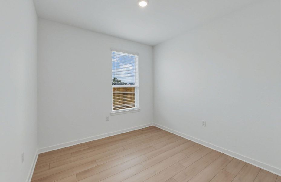 Spacious, unfurnished interior of a new home in Woodside, Georgetown (Image 36).