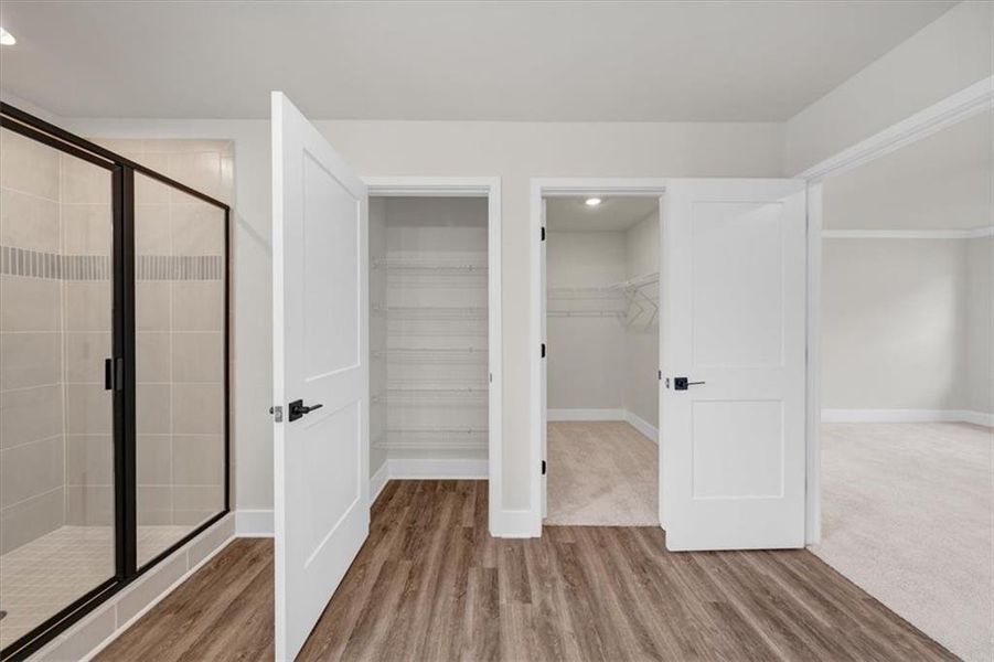 Spacious, unfurnished interior of a new home in Canterbury Villas, Carrollton (Image 29).