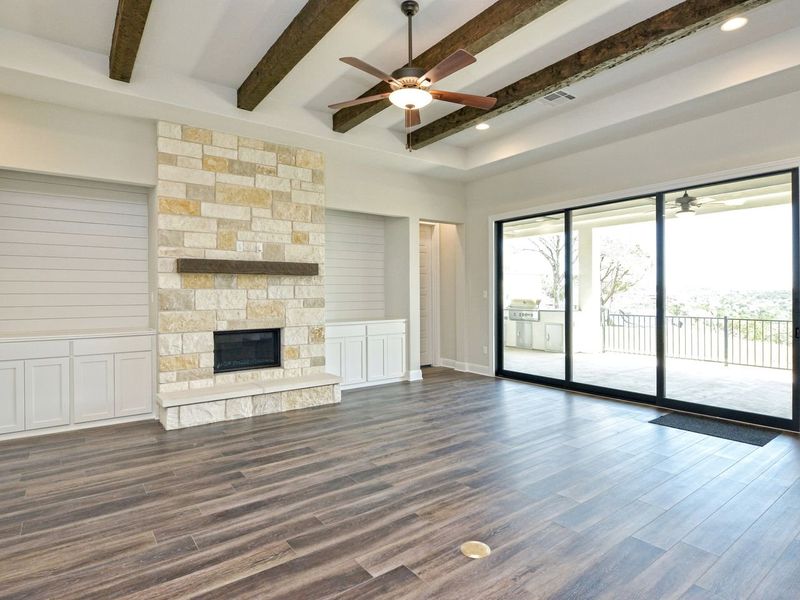Representative unfurnished interior of a home built from the Catalina by Giddens Homes in Clearwater Ranch, Liberty Hill (Image 137).