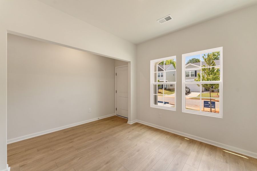 Spacious, unfurnished interior of a new home in Braxton Place, Moore (Image 14). Spacious, unfurnished interior of a new home in Braxton Place, Moore (Image 14).