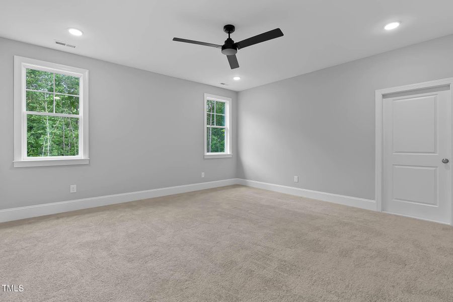 Upstairs Bonus Room