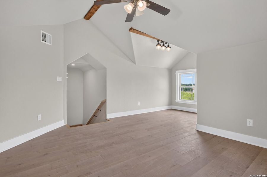 Spacious, unfurnished interior of a new home in , Bandera (Image 26). Spacious, unfurnished interior of a new home in , Bandera (Image 26).