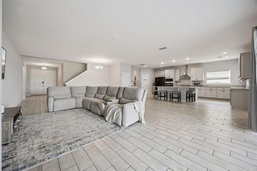 Furnished interior view inside a new home in Talichet, Howey-in-the-Hills (Image 9).
