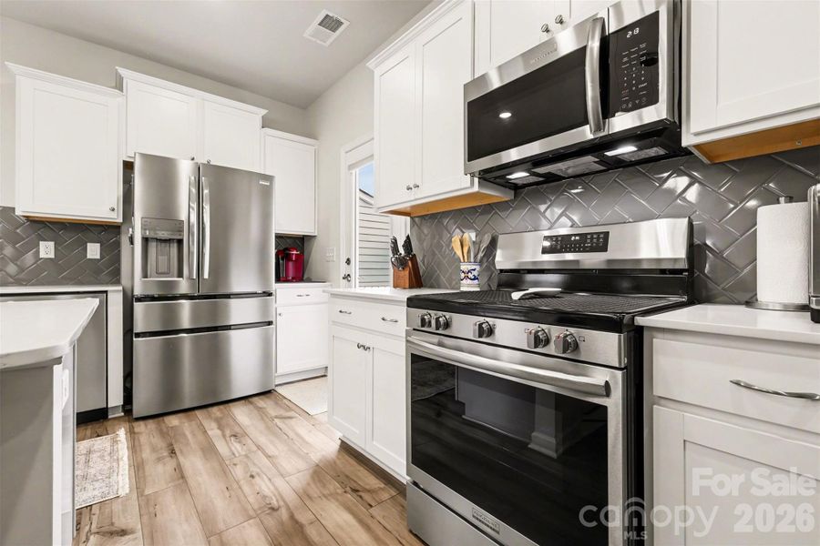 Furnished interior view inside a new home in Elizabeth, Fort Mill (Image 15). Furnished interior view inside a new home in Elizabeth, Fort Mill (Image 15).