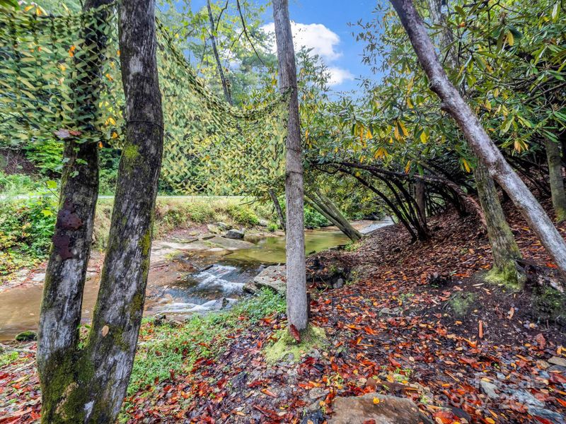 Natural landscape and outdoor views near in Pisgah Forest (Image 28). Natural landscape and outdoor views near in Pisgah Forest (Image 28).
