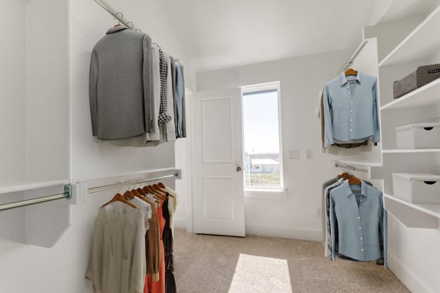 Furnished interior view inside a new home in Talia, Mesquite (Image 16).