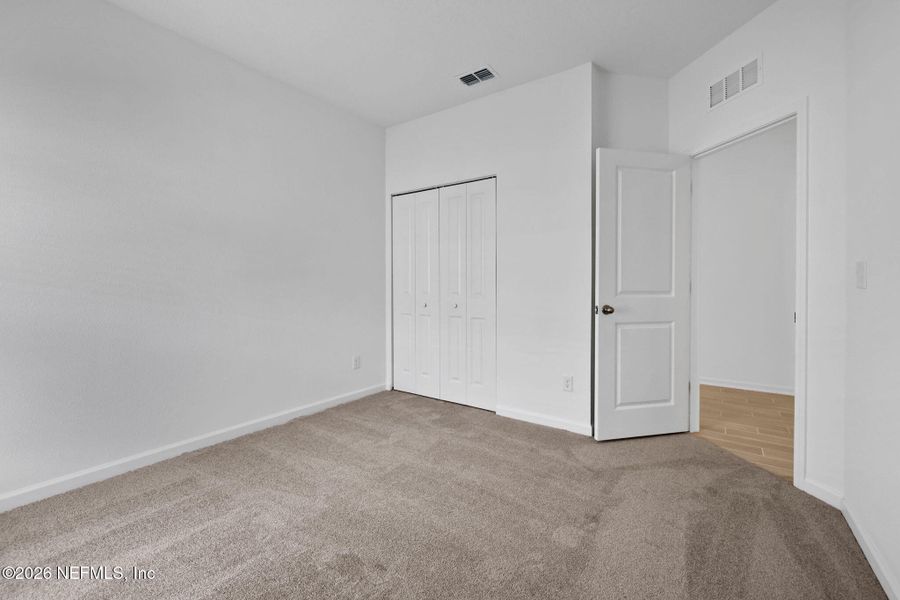 Spacious, unfurnished interior of a new home in Wilford Oaks, Orange Park (Image 38).
