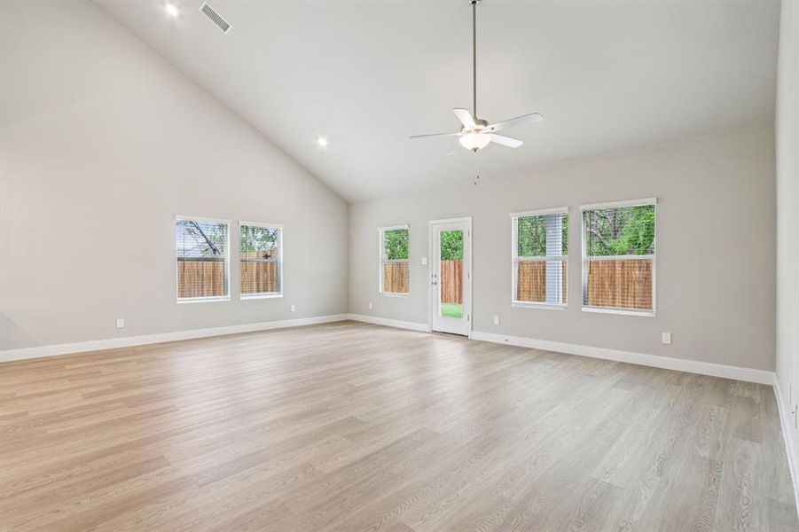 Spacious, unfurnished interior of a new home in Parks at Foster Crossing - Premier Series, Anna (Image 29). Spacious, unfurnished interior of a new home in Parks at Foster Crossing - Premier Series, Anna (Image 29).