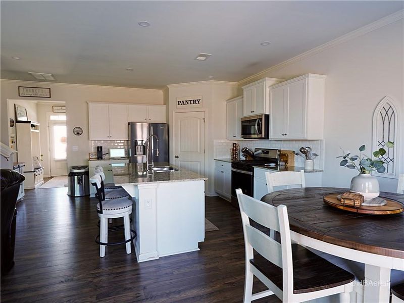 Furnished interior view inside a new home in Thompson Ridge, Dallas (Image 9).