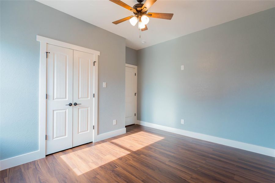 Spacious, unfurnished interior of a new home in , Houston (Image 24).