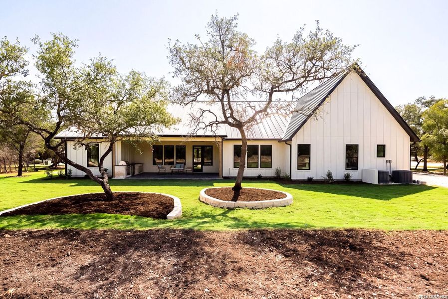 Image 48 of a home in .