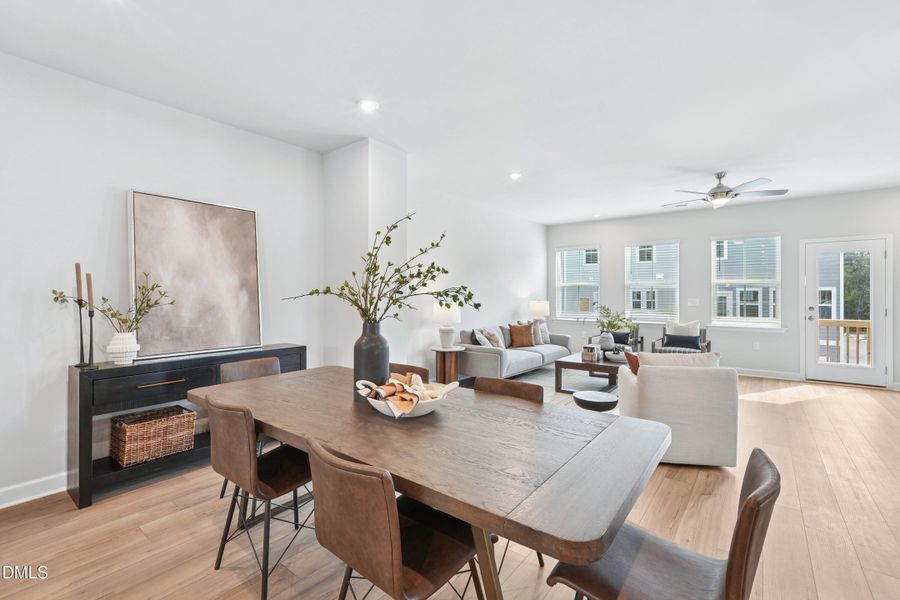 Mews at Holding Village 13 Staged_Dining