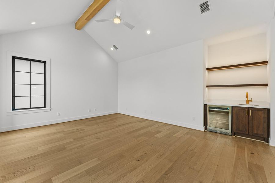 Bar sink and beverage cooler