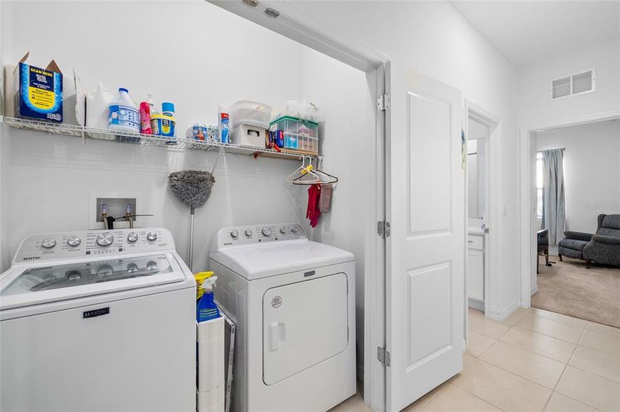 Furnished interior view inside a new home in , Wesley Chapel (Image 30).