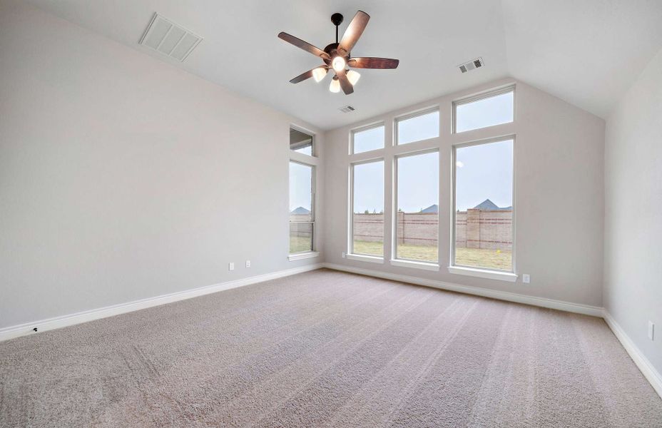 Representative unfurnished interior of a home built from the 3326 by Ravenna Homes in Cross Creek West, Fulshear (Image 50).