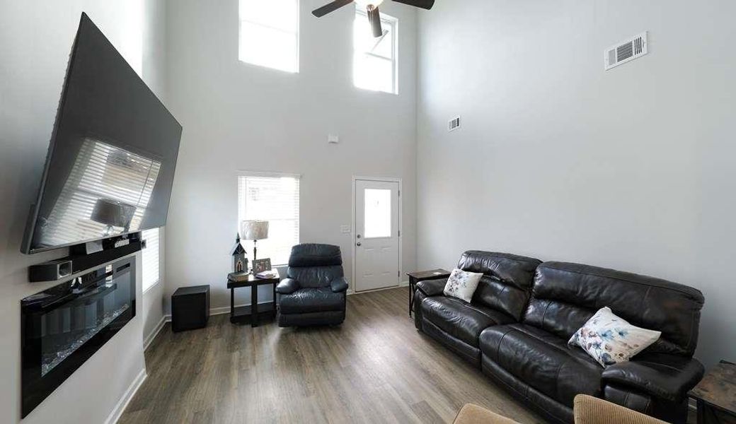 Furnished interior view inside a new home in , Bremen (Image 5).