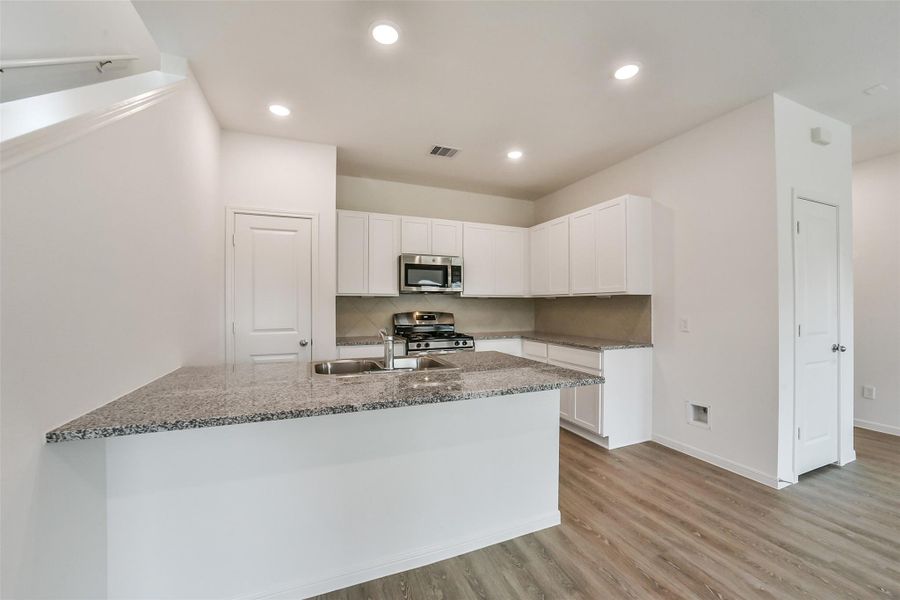 Furnished interior view inside a new home in , Houston (Image 15). Furnished interior view inside a new home in , Houston (Image 15).