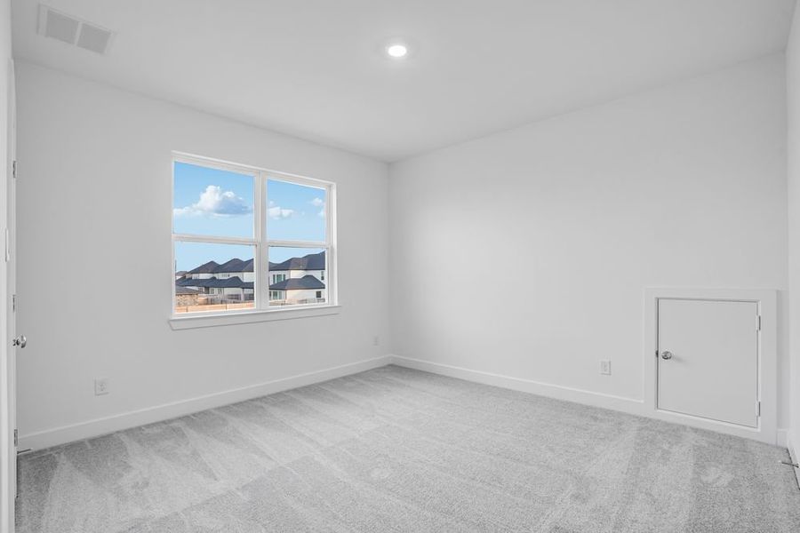 Spacious, unfurnished interior of a new home in Avalon at Cypress, Cypress (Image 14).