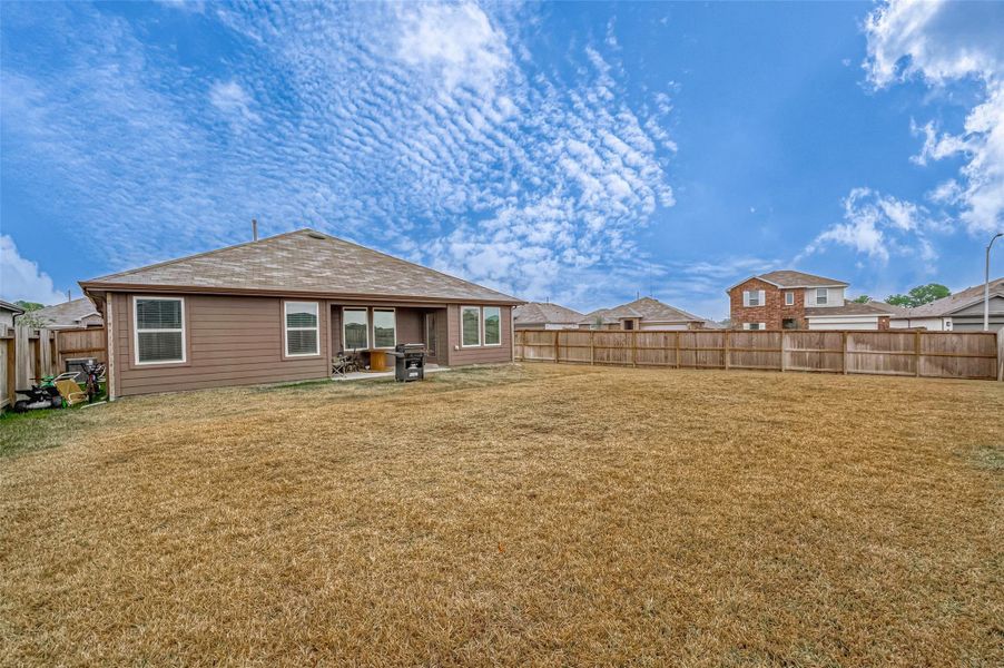 Exterior details and patio area of a home in Mill Creek, Magnolia (Image 3).