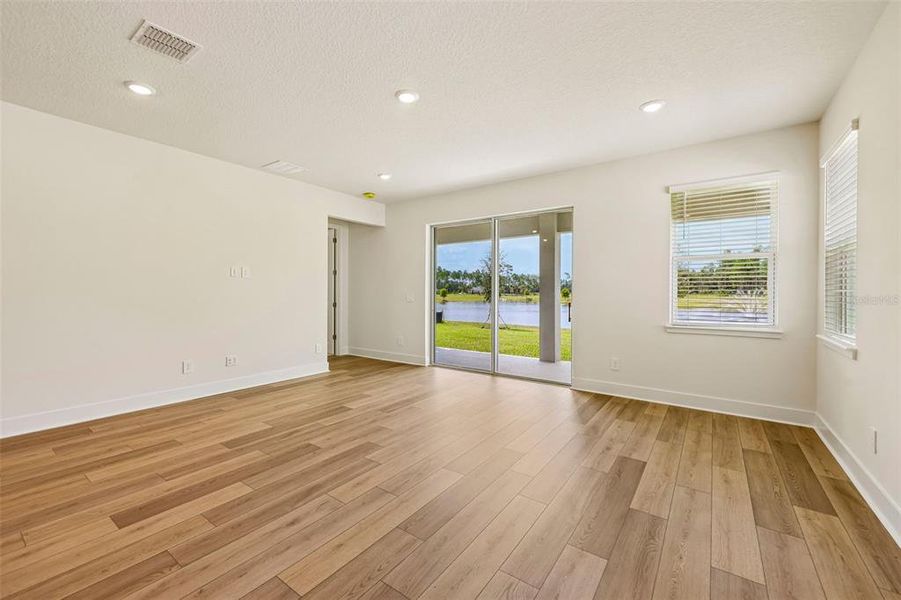 Spacious, unfurnished interior of a new home in Ridgehaven - Signature Series, Ormond Beach (Image 39). Spacious, unfurnished interior of a new home in Ridgehaven - Signature Series, Ormond Beach (Image 39).